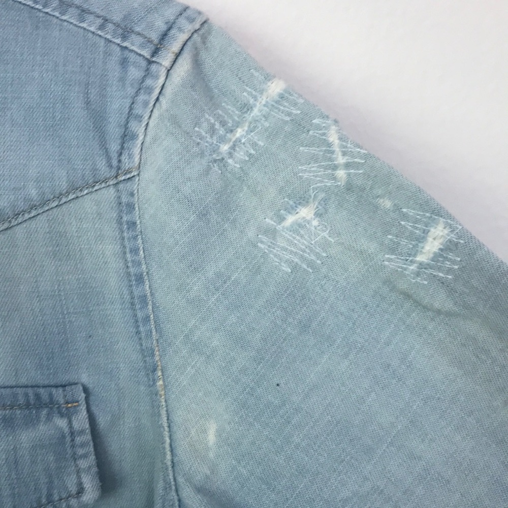 Levi’s Vintage Clothing Distressed Western Shirt - Picture 4 of 7